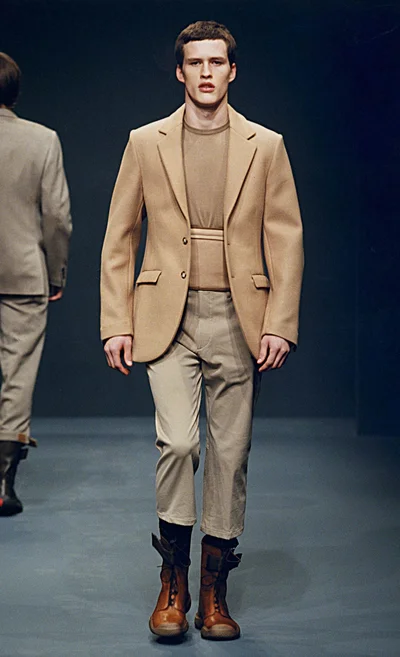 Look 18